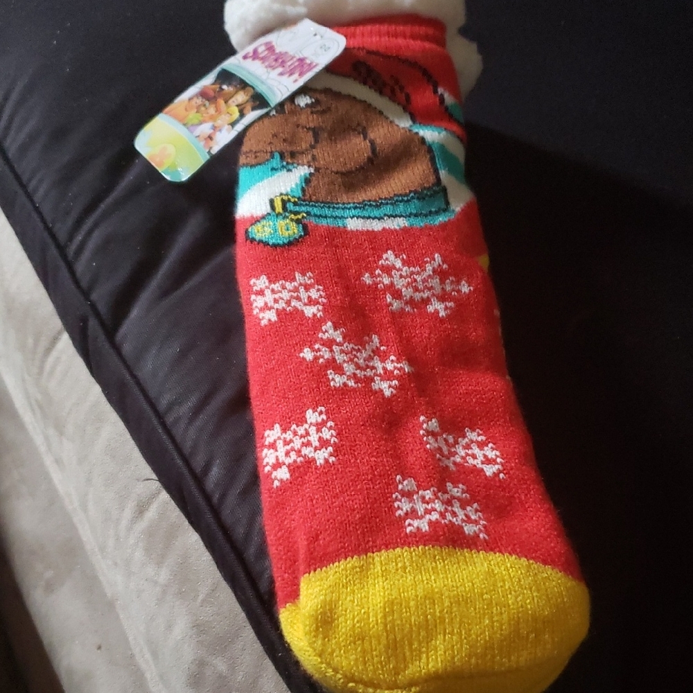 Scooby-Doo Red and Yellow Character Sherpa Lined Socks.